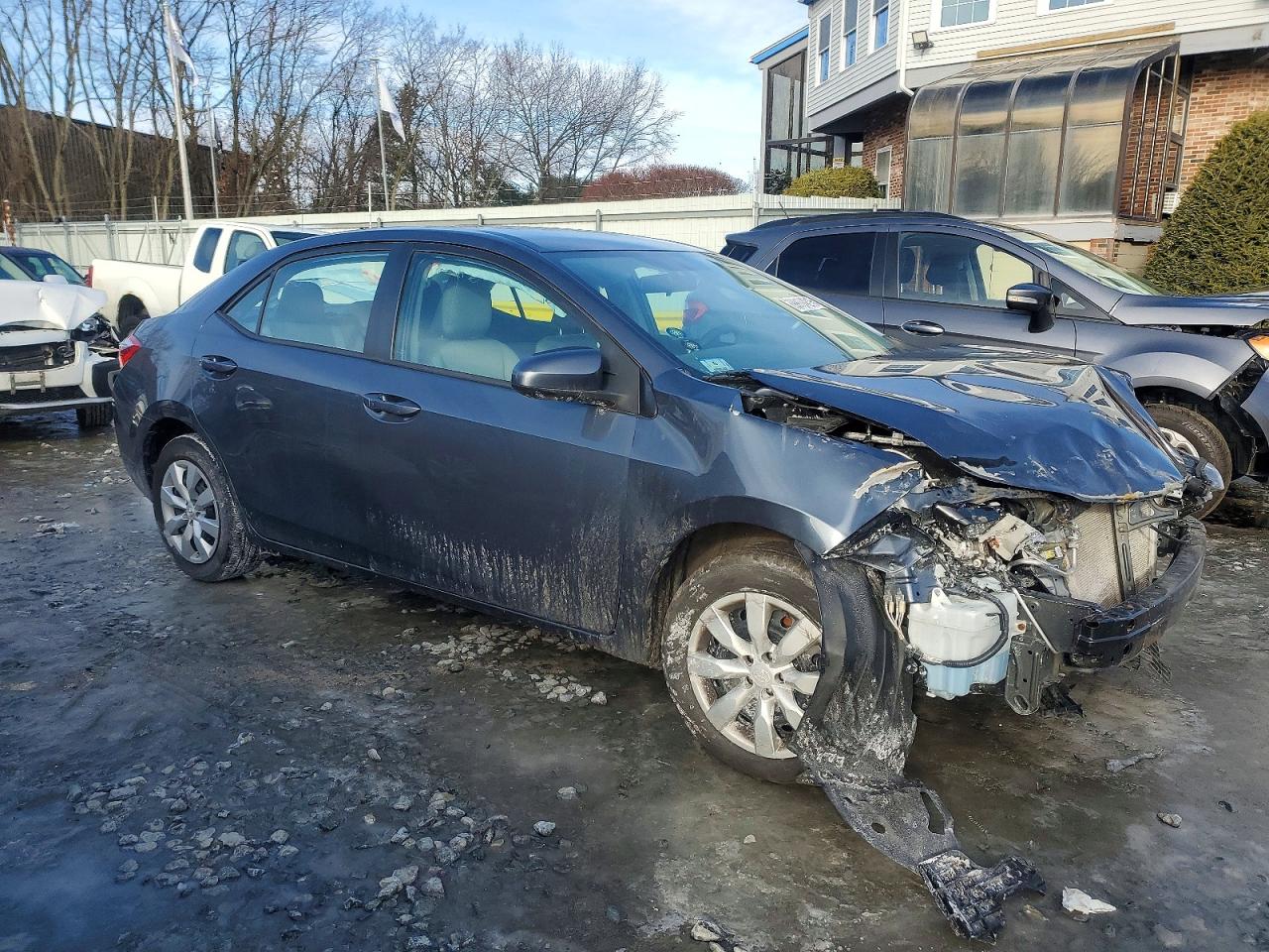 2016 TOYOTA COROLLA L photo 4