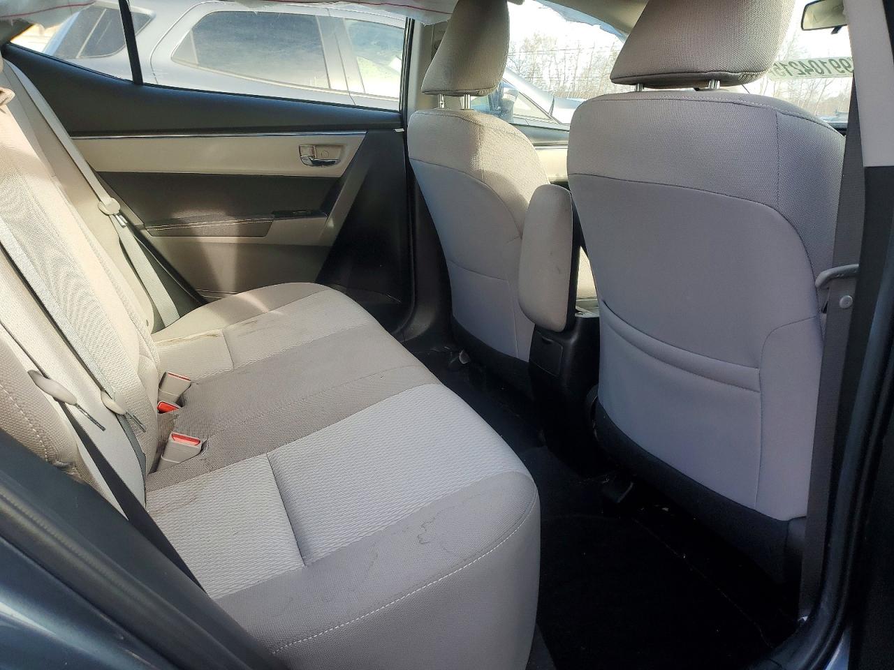 2016 TOYOTA COROLLA L photo 10