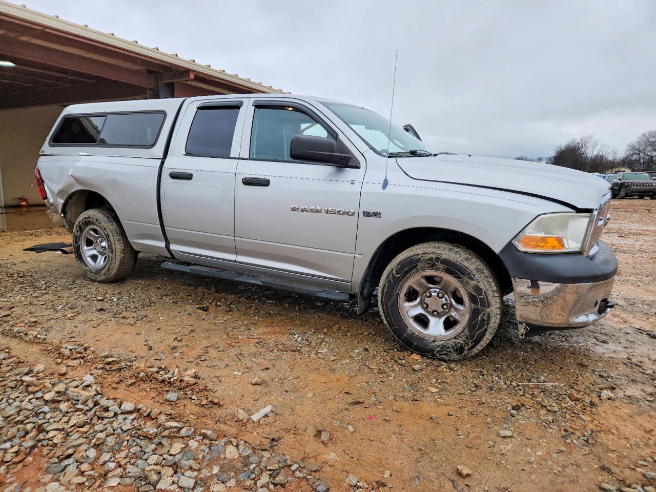 2011 DODGE RAM 1500 photo 4