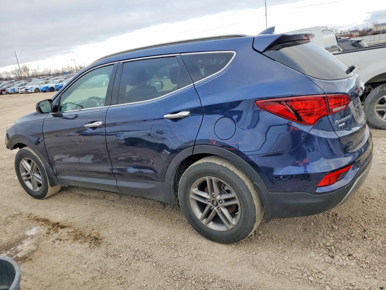 2017 HYUNDAI SANTA FE SPORT photo 2
