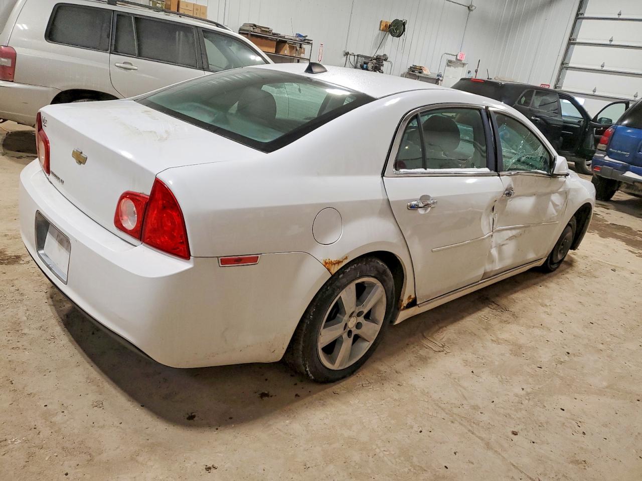 2012 CHEVROLET MALIBU 2LT photo 3