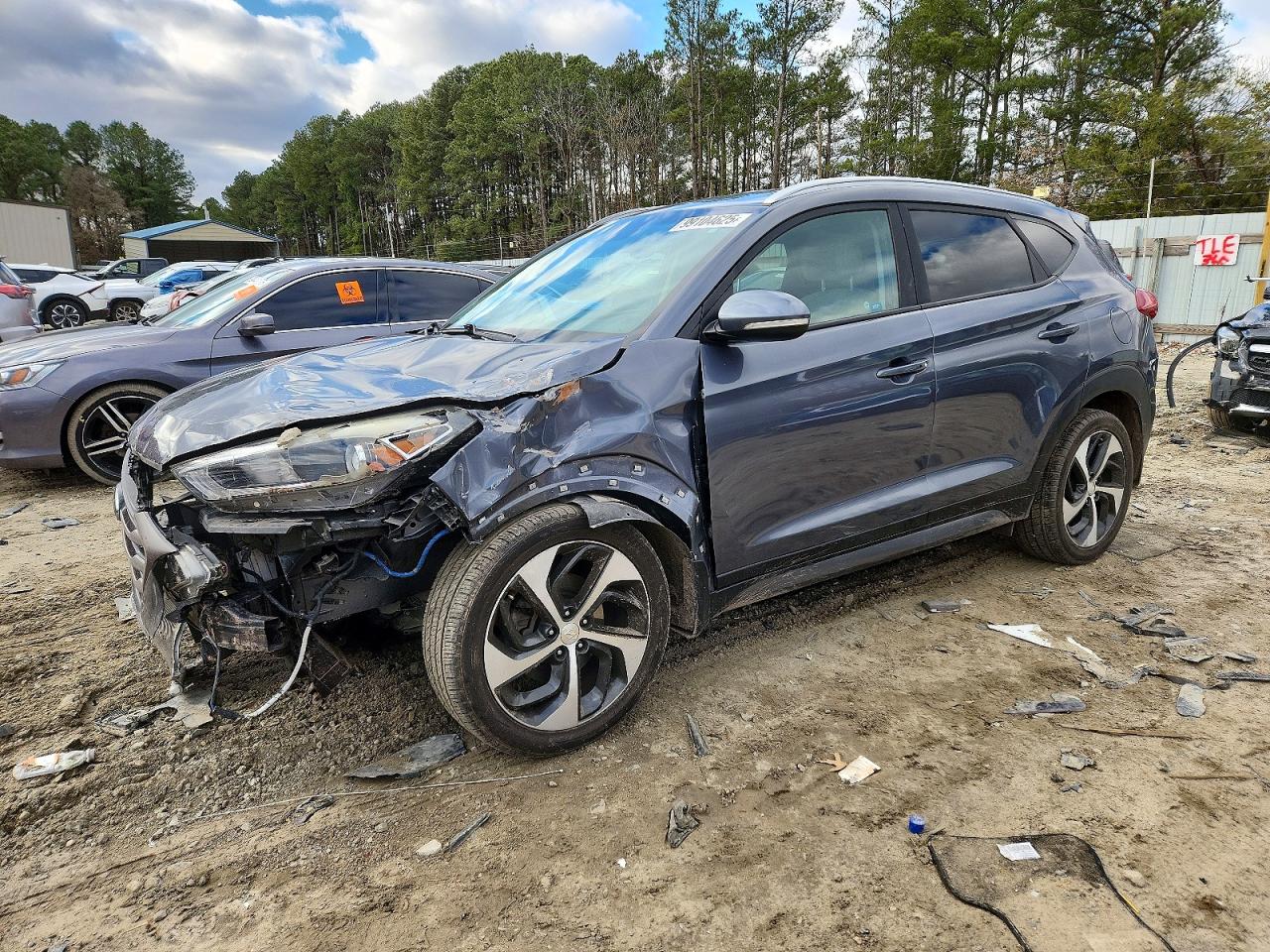 2016 HYUNDAI TUCSON