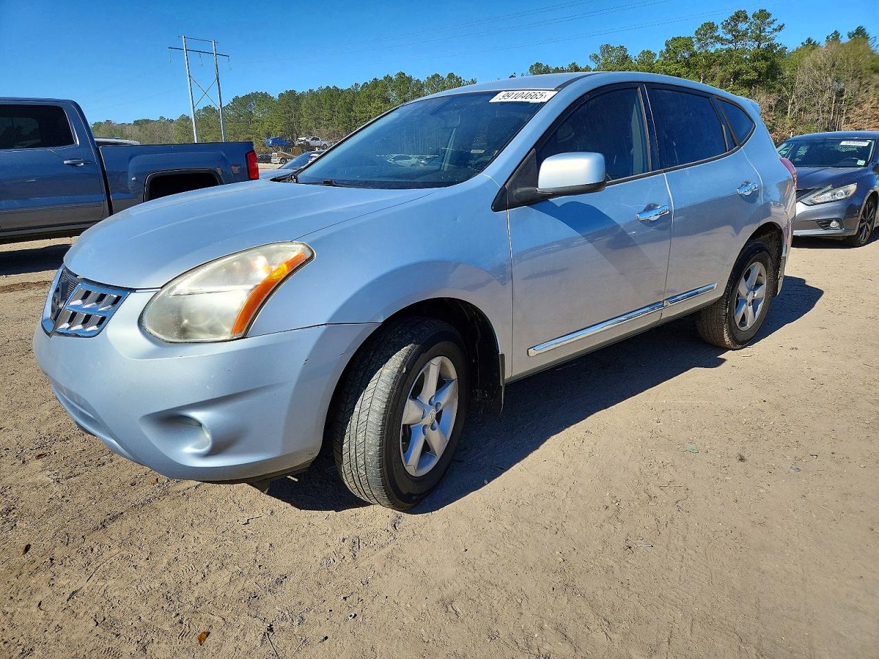 2013 NISSAN ROGUE