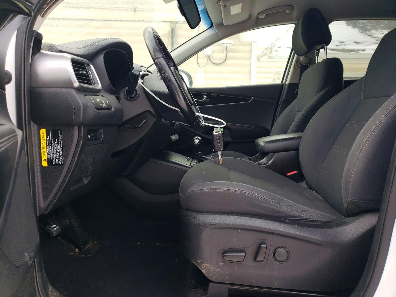 2016 KIA SORENTO LX photo 13