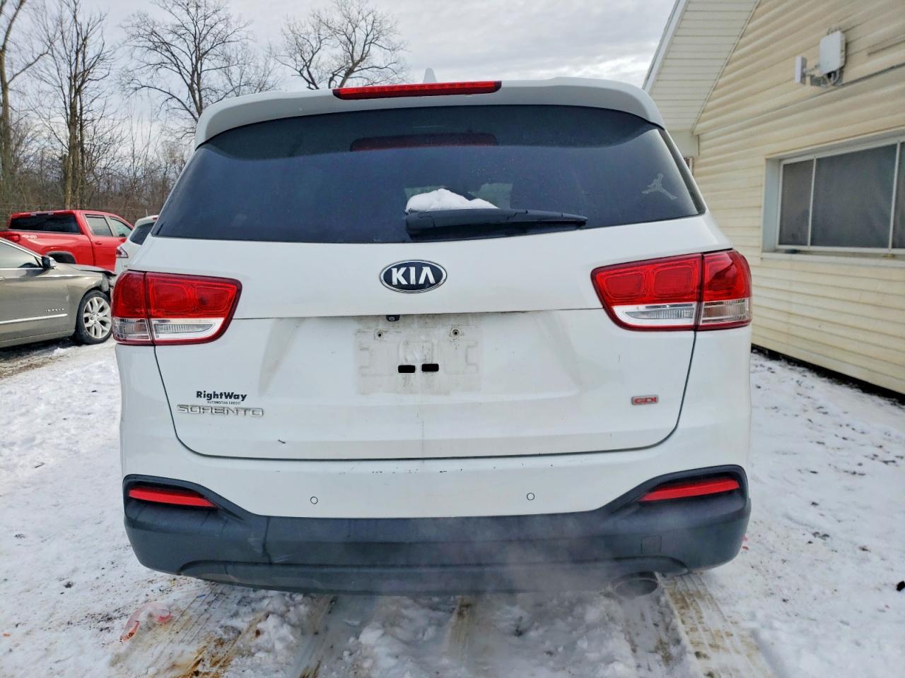 2016 KIA SORENTO LX photo 11