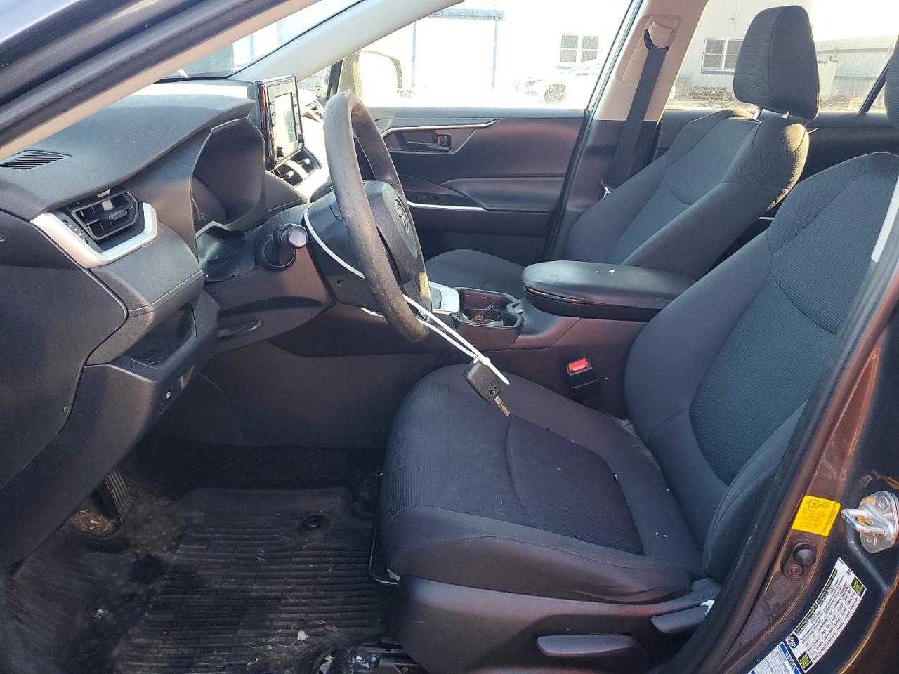 2019 TOYOTA RAV4 LE photo 13