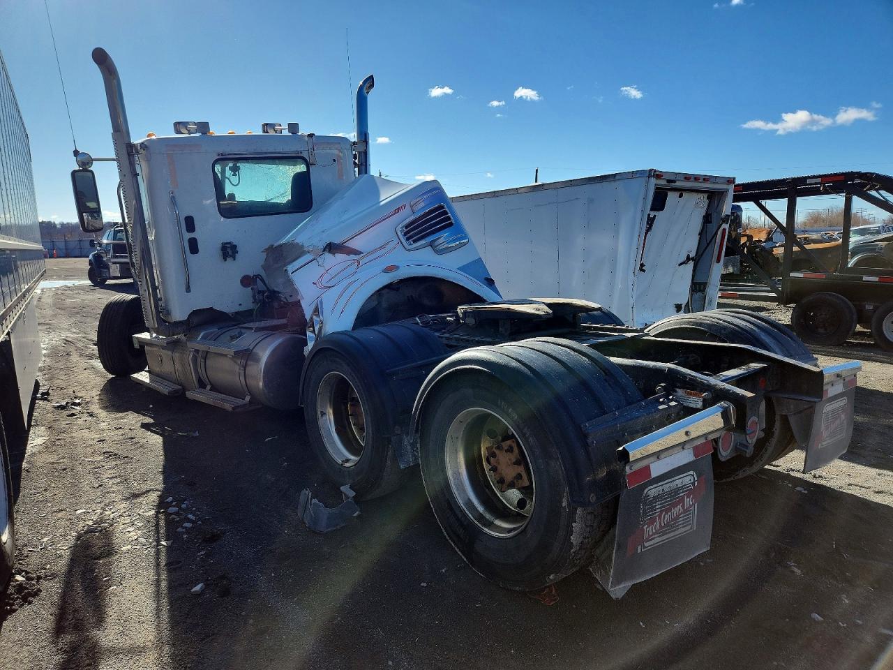 2021 FREIGHTLINER 122SD SEMI TRUCK photo 5
