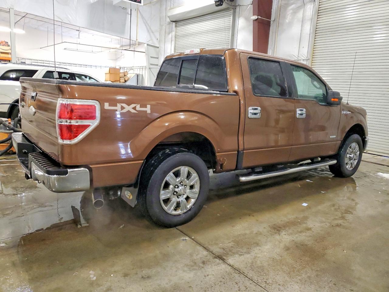 2011 FORD F150 SUPERCREW photo 3