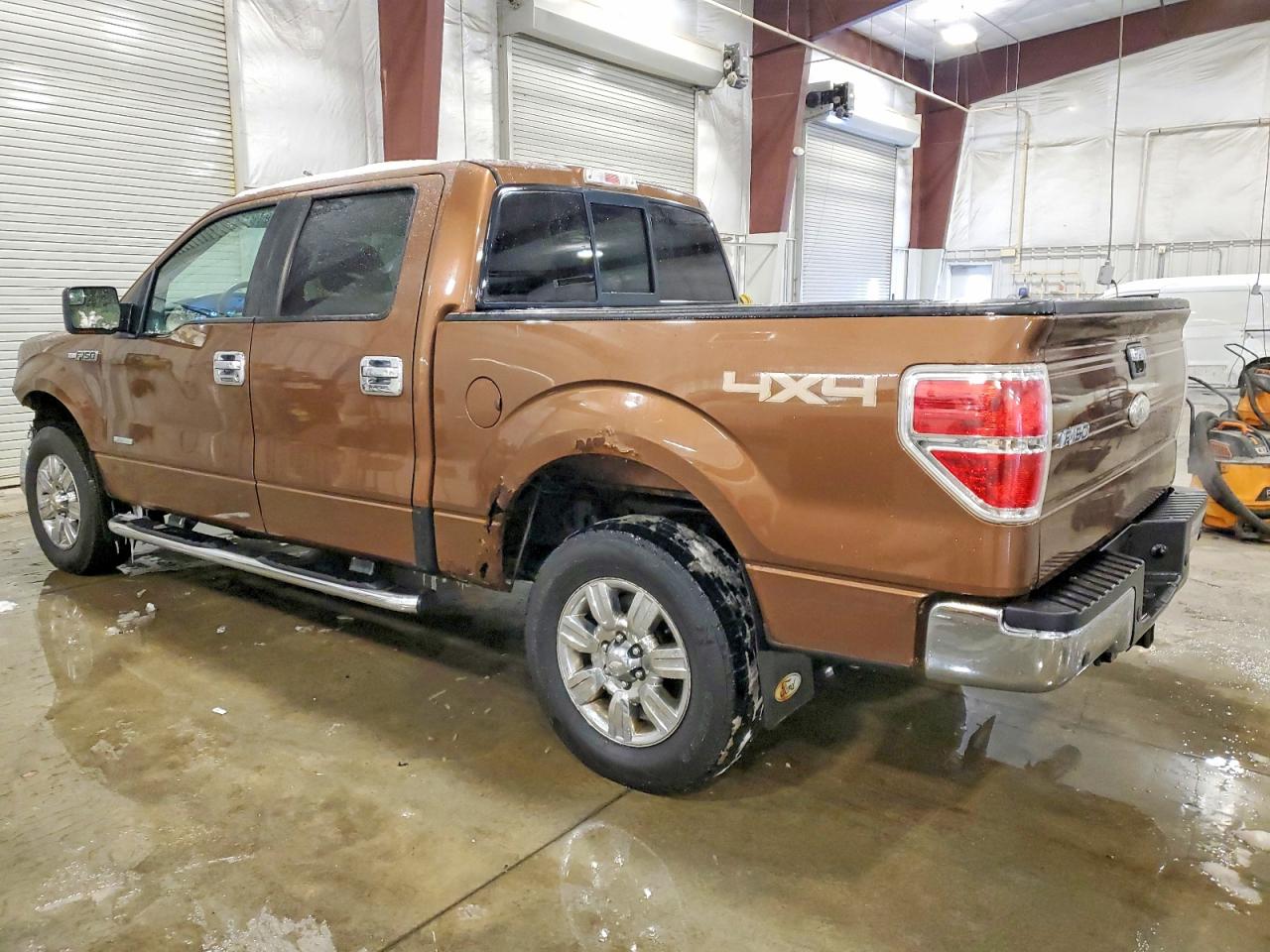 2011 FORD F150 SUPERCREW photo 2