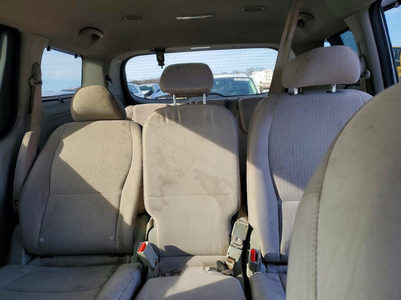 2016 KIA SEDONA LX photo 10