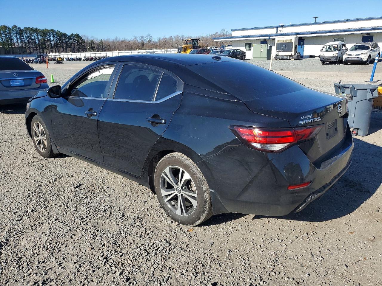 2023 NISSAN SENTRA SV photo 3