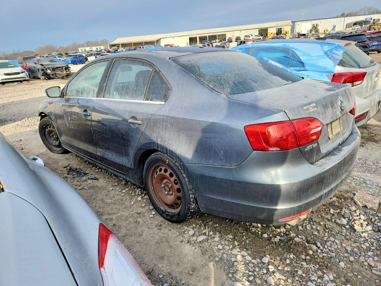 2013 VOLKSWAGEN JETTA SE photo 3