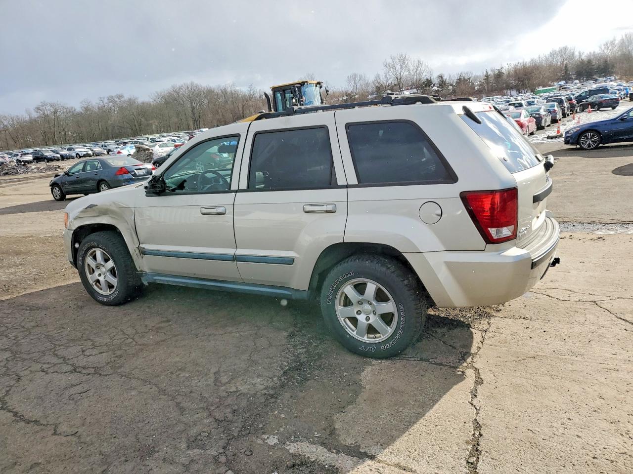 2008 JEEP GRAND CHEROKEE LAREDO photo 2