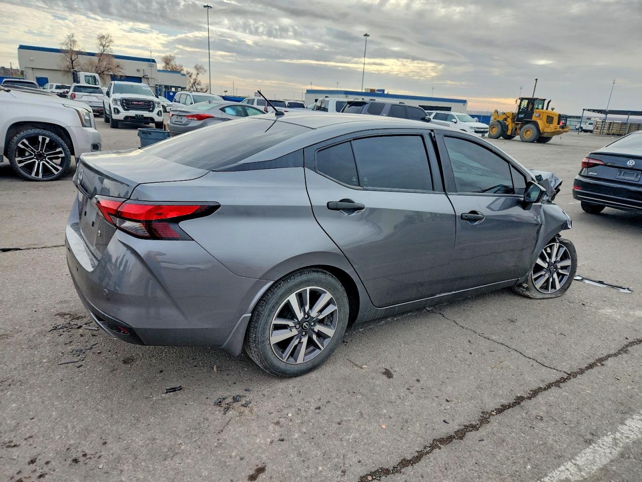 2024 NISSAN VERSA S photo 3