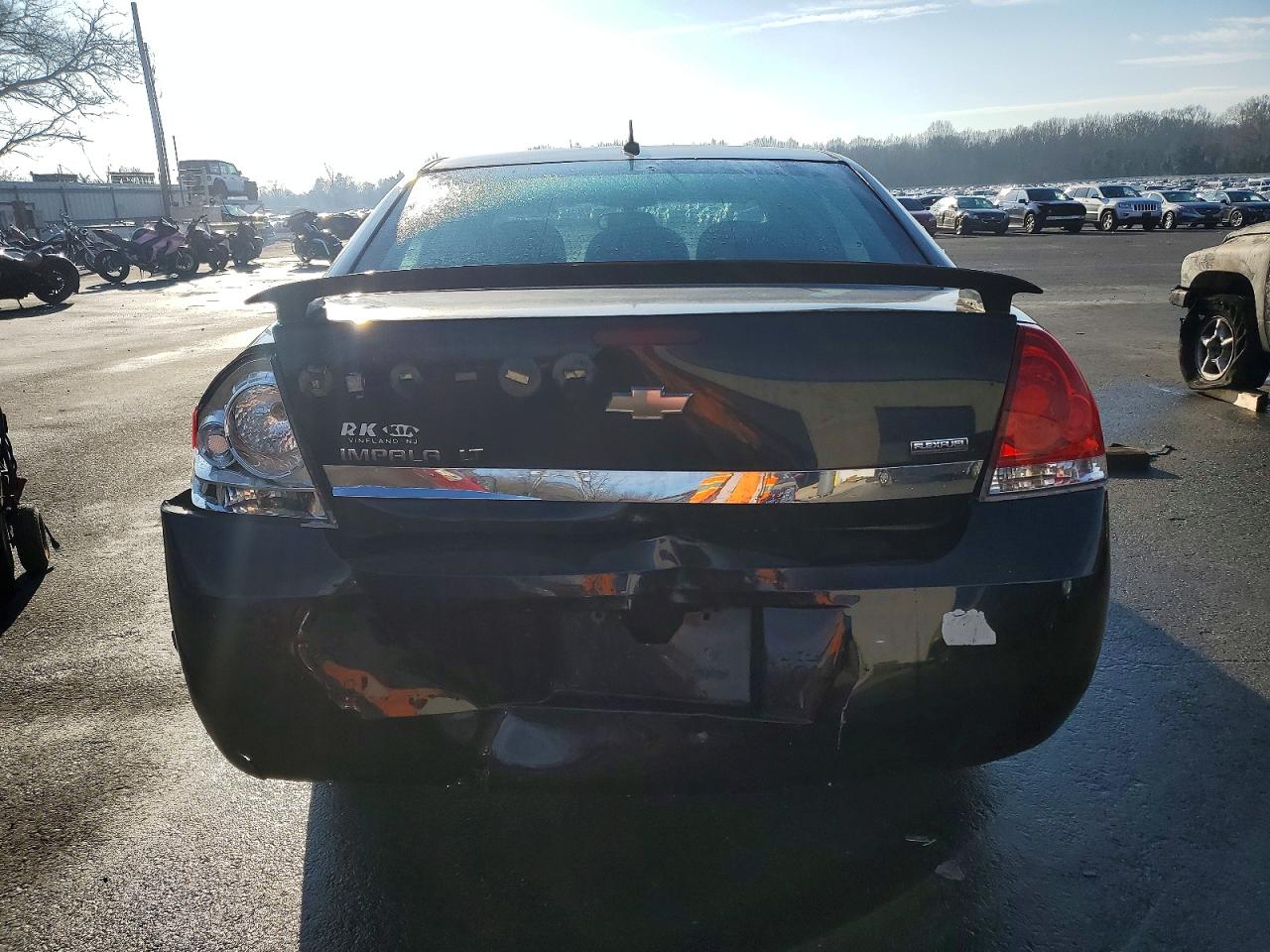 2011 CHEVROLET IMPALA LT photo 6