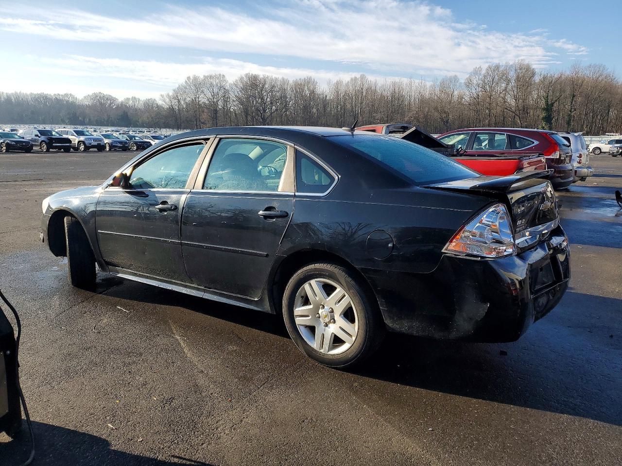 2011 CHEVROLET IMPALA LT photo 2