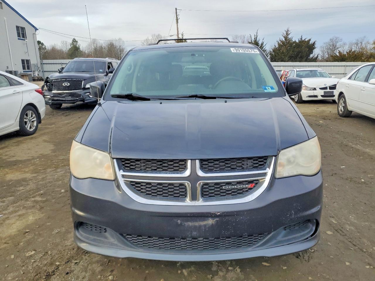 2013 DODGE GRAND CARAVAN SXT photo 9