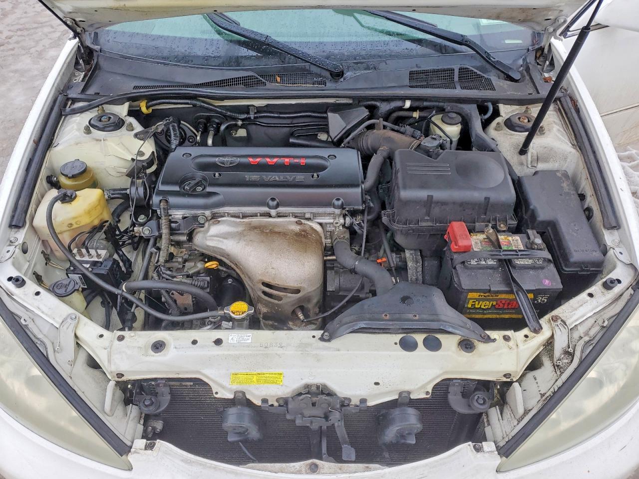 2005 TOYOTA CAMRY LE photo 11