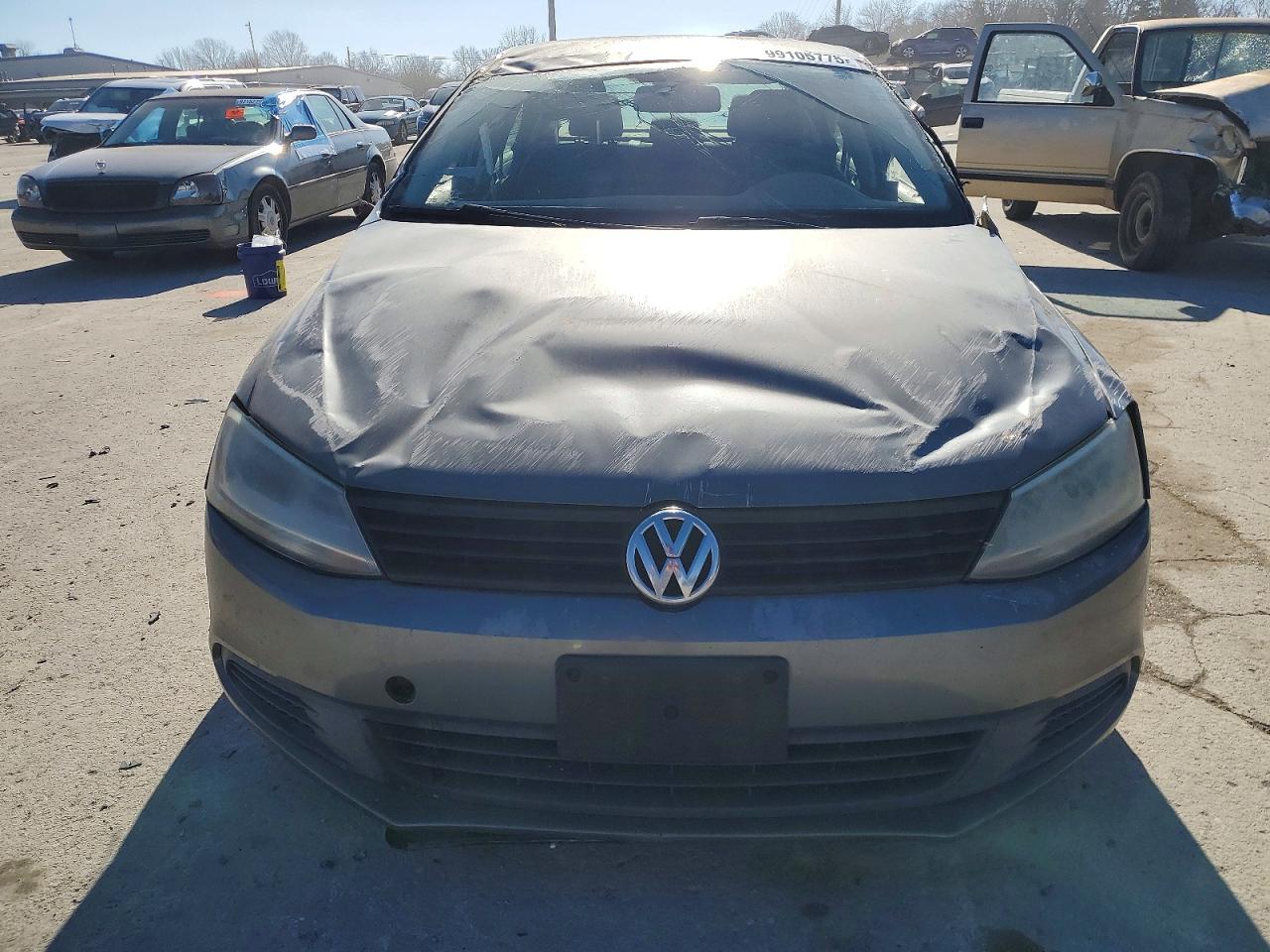 2014 VOLKSWAGEN JETTA BASE photo 5