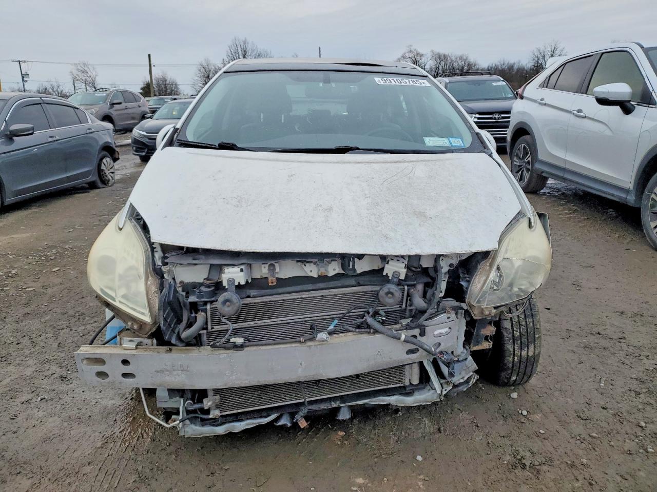2014 TOYOTA PRIUS photo 5