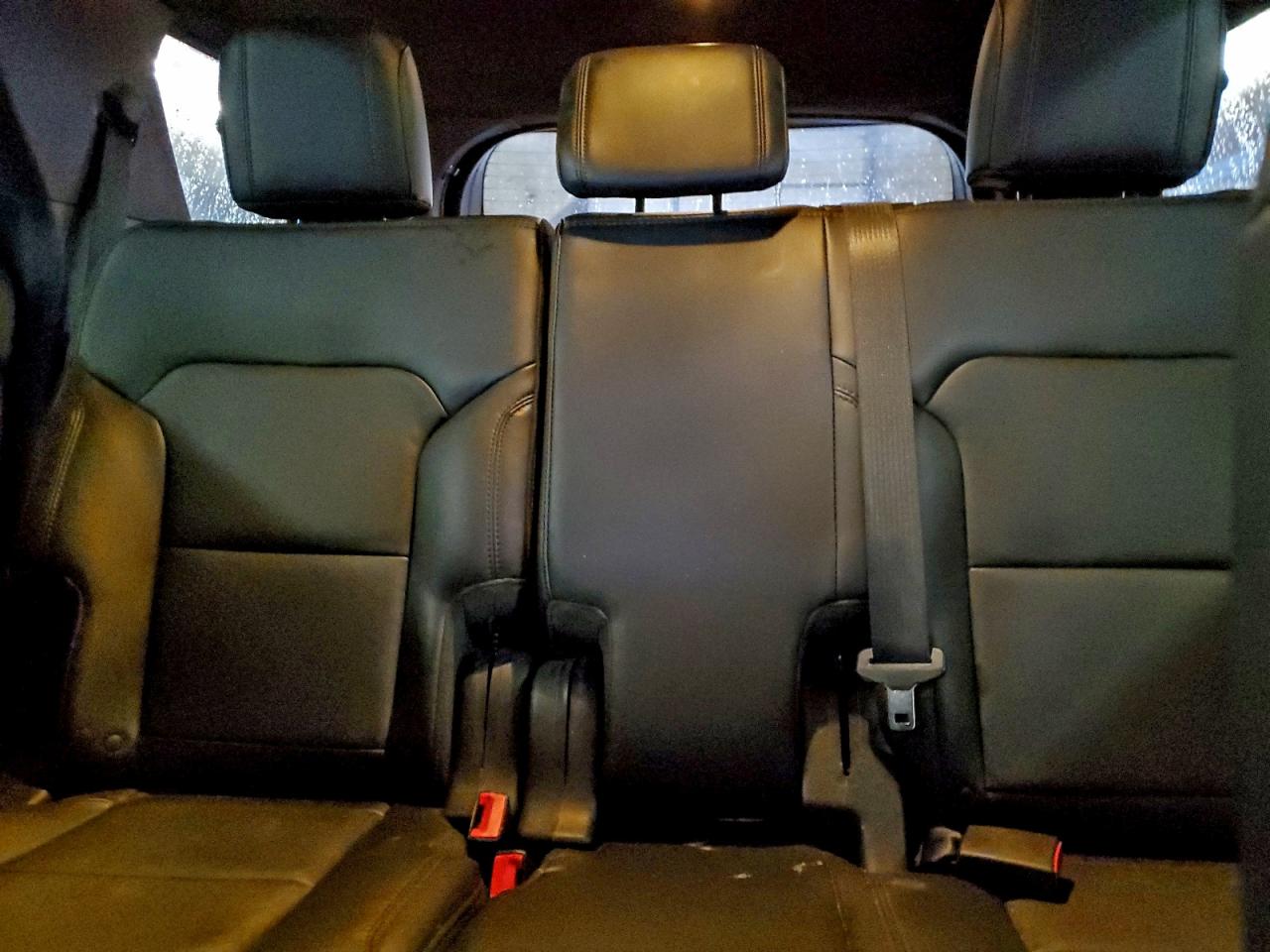 2017 FORD EXPLORER XLT photo 10
