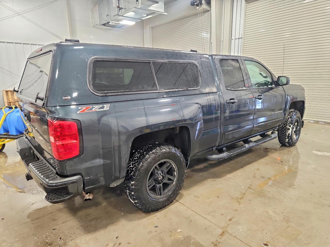2017 CHEVROLET SILVERADO K1500 LT photo 3