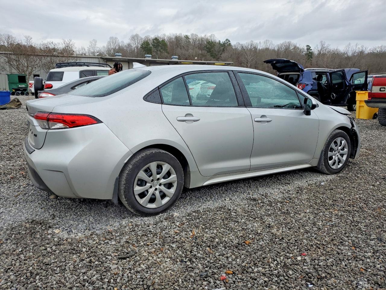 2023 TOYOTA COROLLA LE photo 5