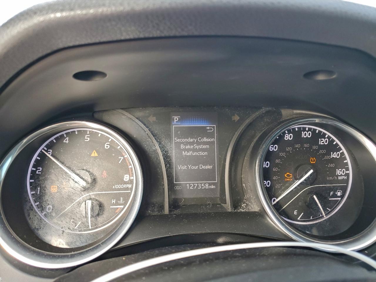2018 TOYOTA CAMRY L photo 9