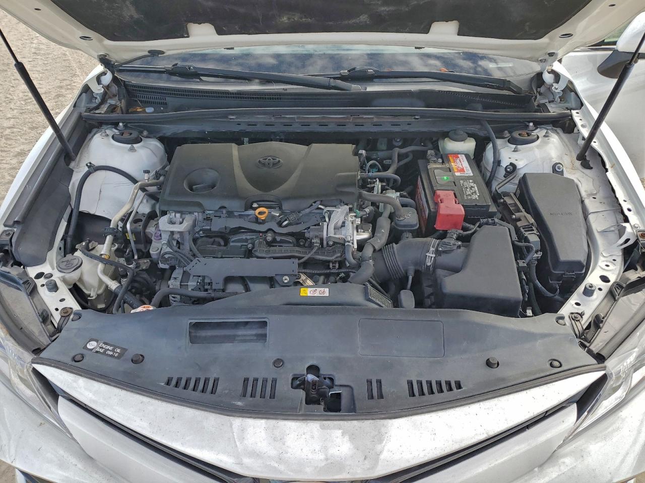 2018 TOYOTA CAMRY L photo 11