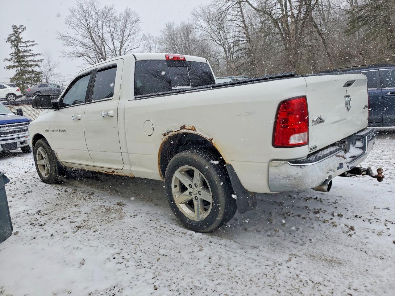 2011 DODGE RAM 1500 photo 2