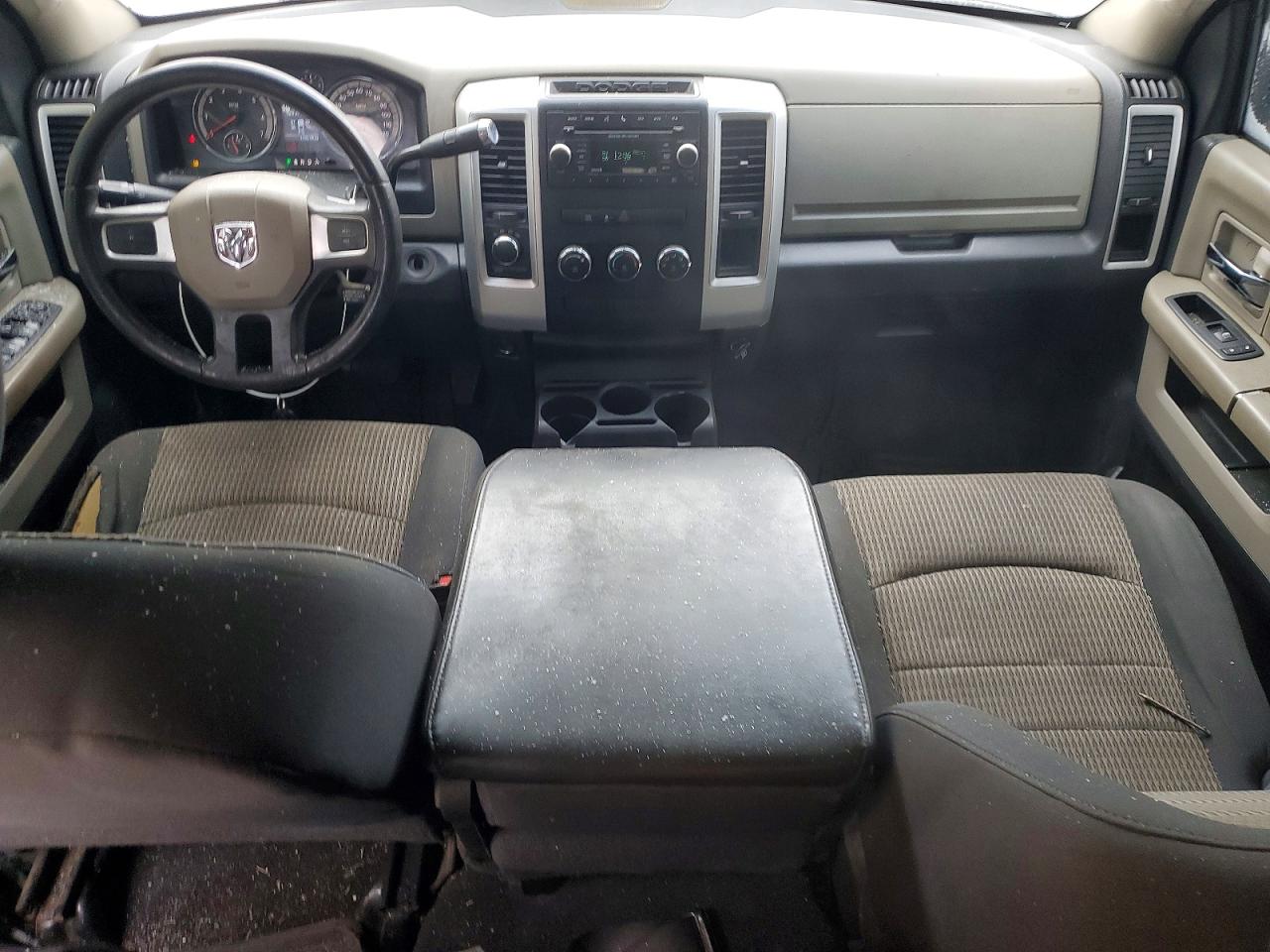 2011 DODGE RAM 1500 photo 8