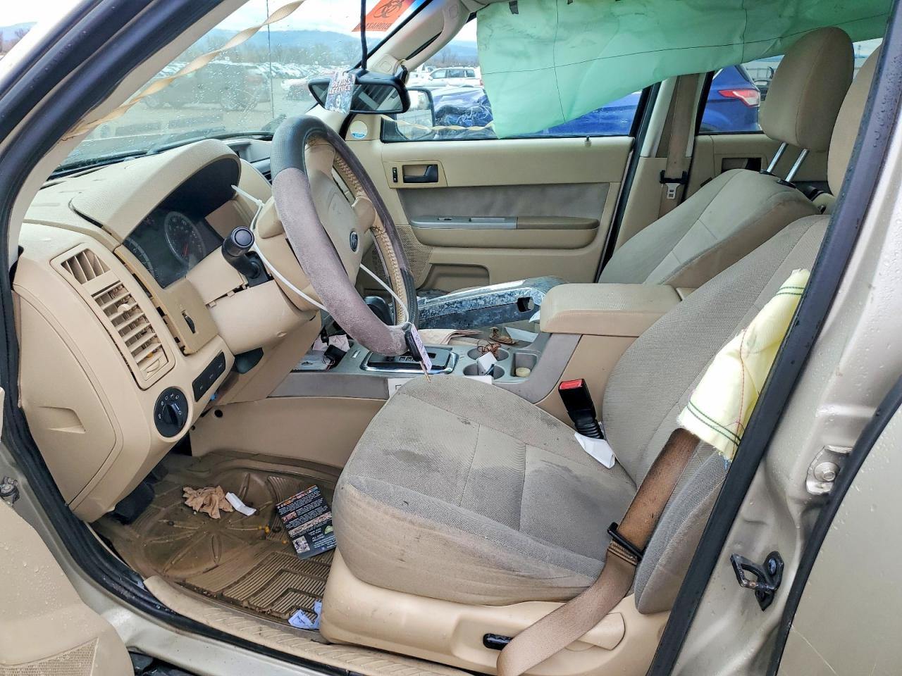 2011 FORD ESCAPE XLT photo 13
