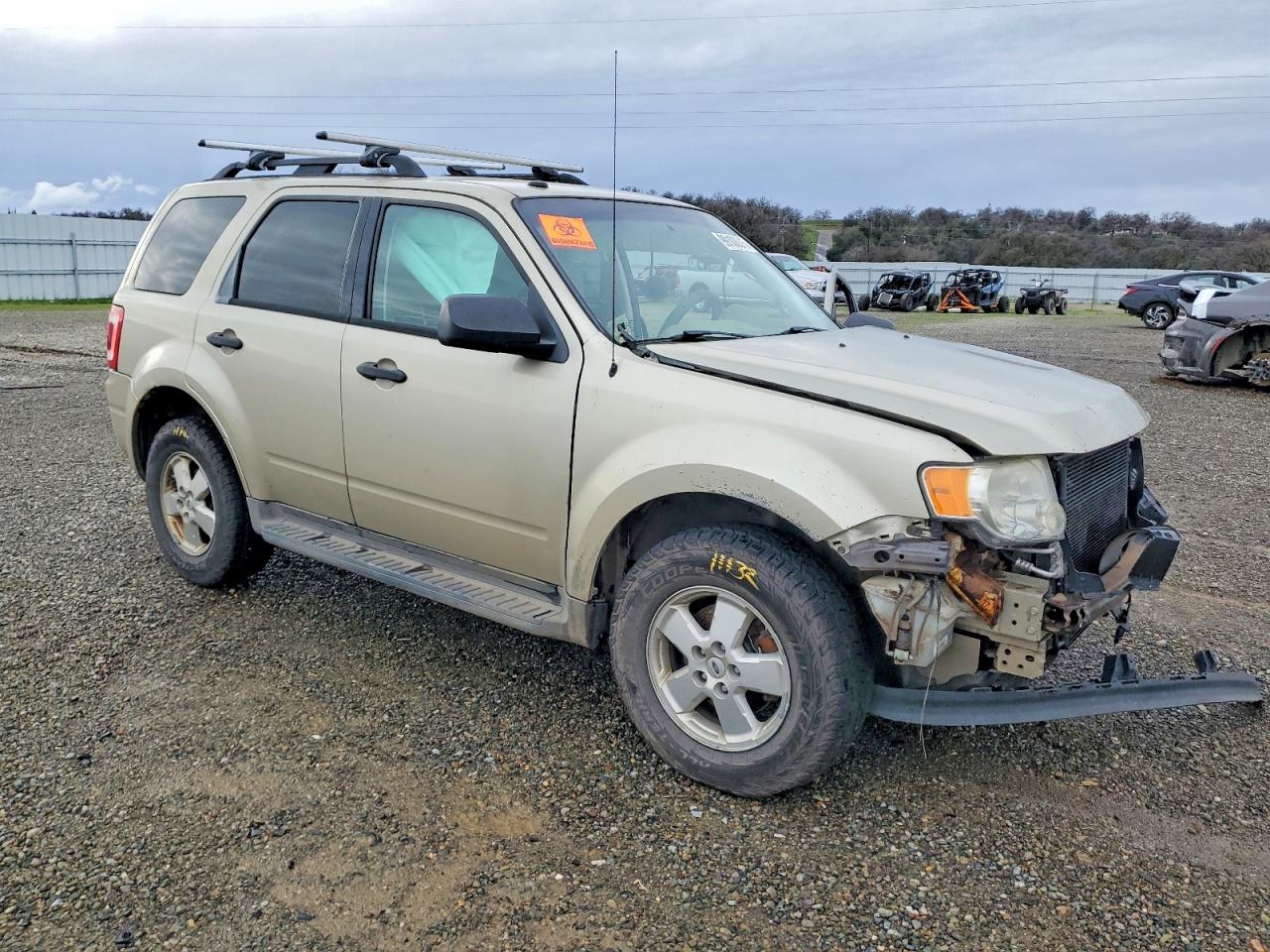 2011 FORD ESCAPE XLT photo 7
