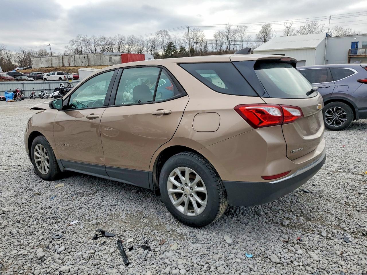 2018 CHEVROLET EQUINOX LS photo 2