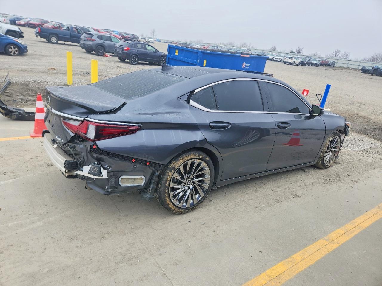 2024 LEXUS ES 350 BASE photo 3