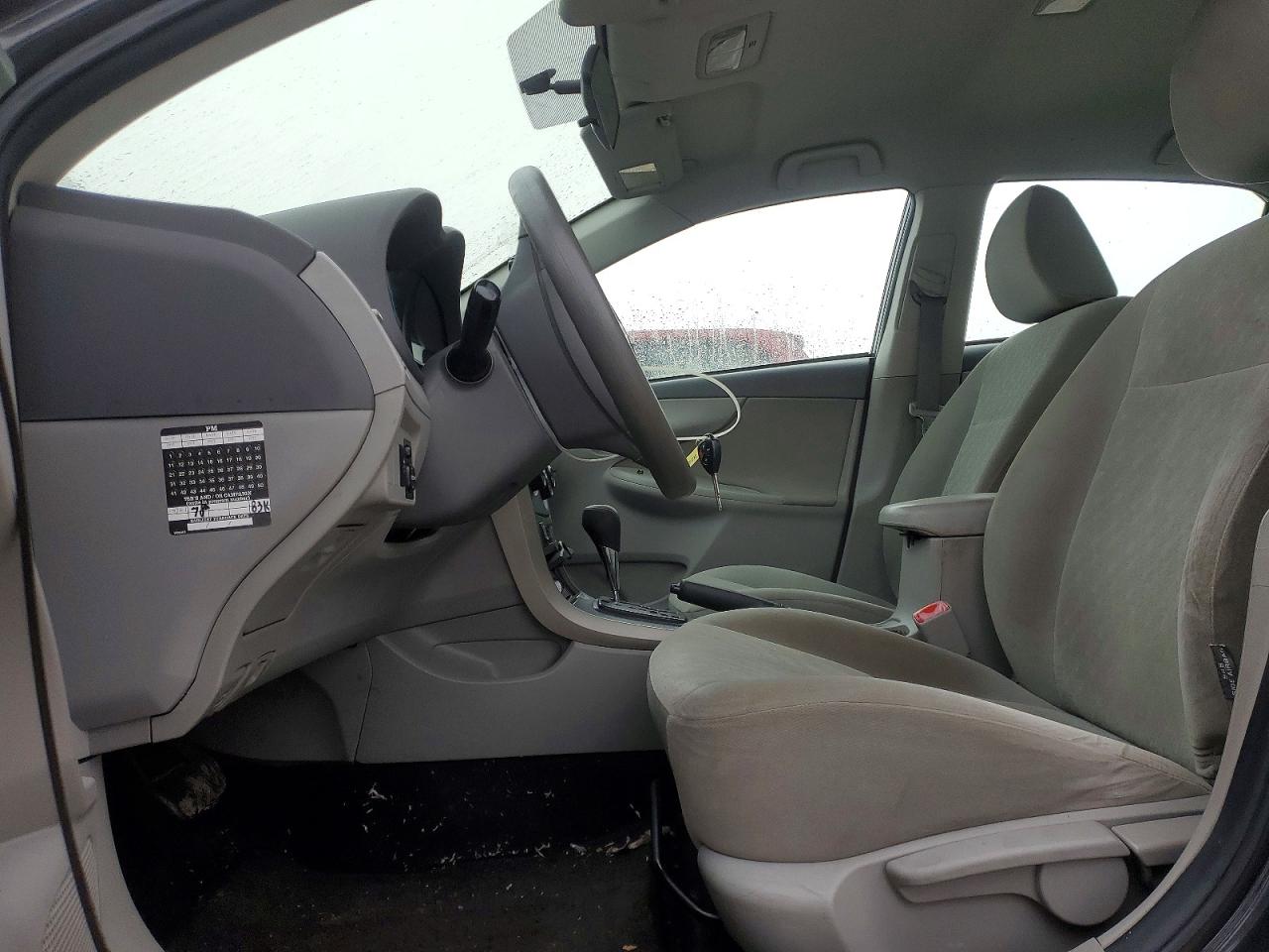 2010 TOYOTA COROLLA BASE photo 13