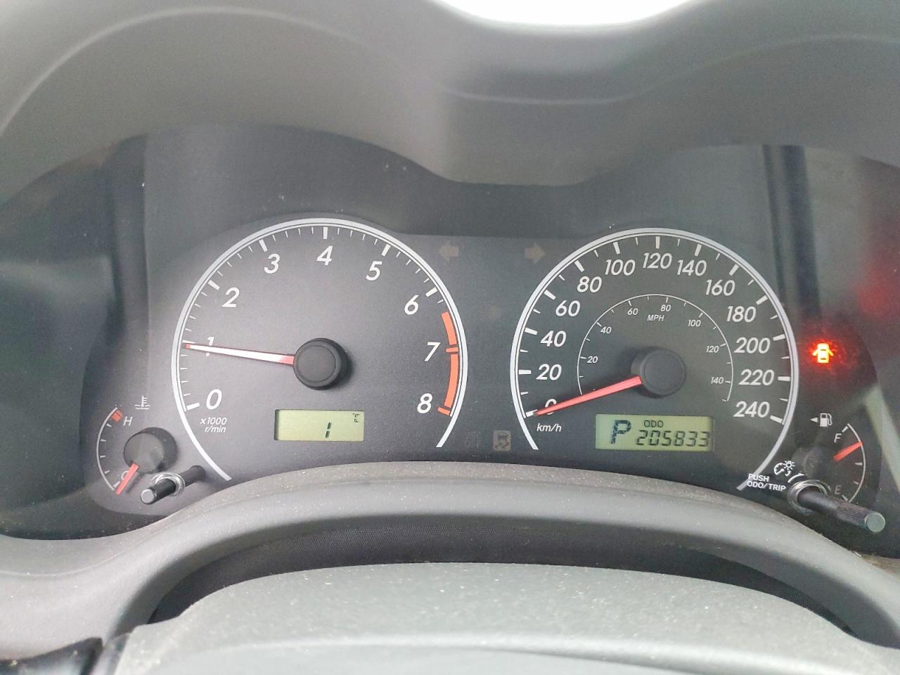 2010 TOYOTA COROLLA BASE photo 17