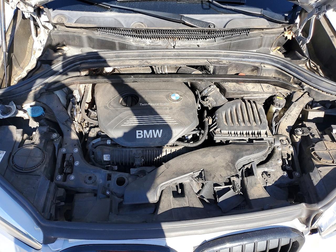 2016 BMW X1 XDRIVE28I photo 12