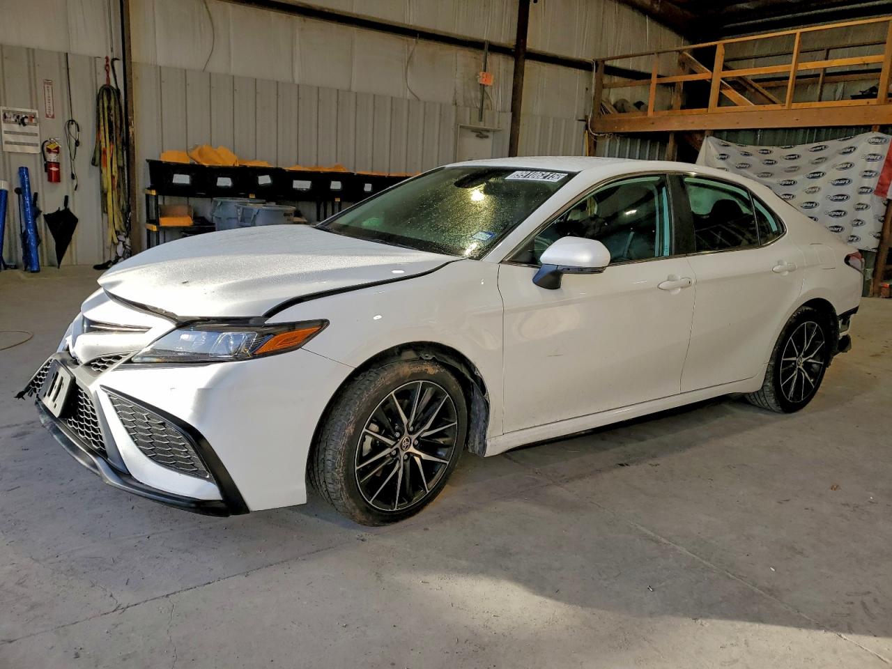 2024 TOYOTA CAMRY
