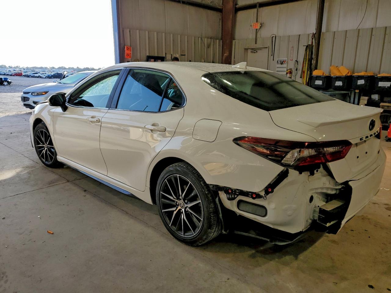 2024 TOYOTA CAMRY SE NIGHT SHADE photo 3