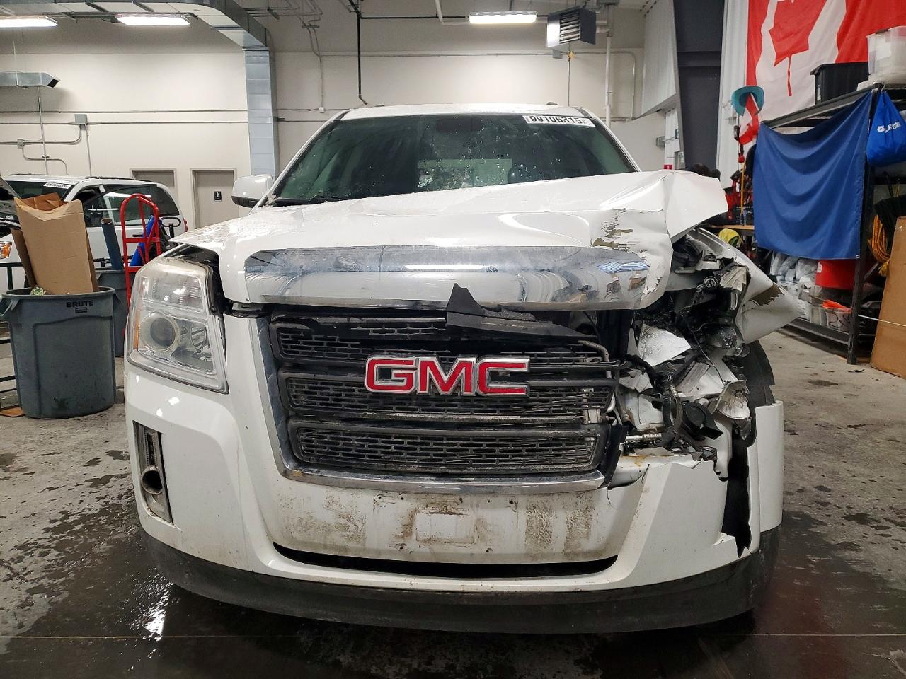 2015 GMC TERRAIN SLE photo 5