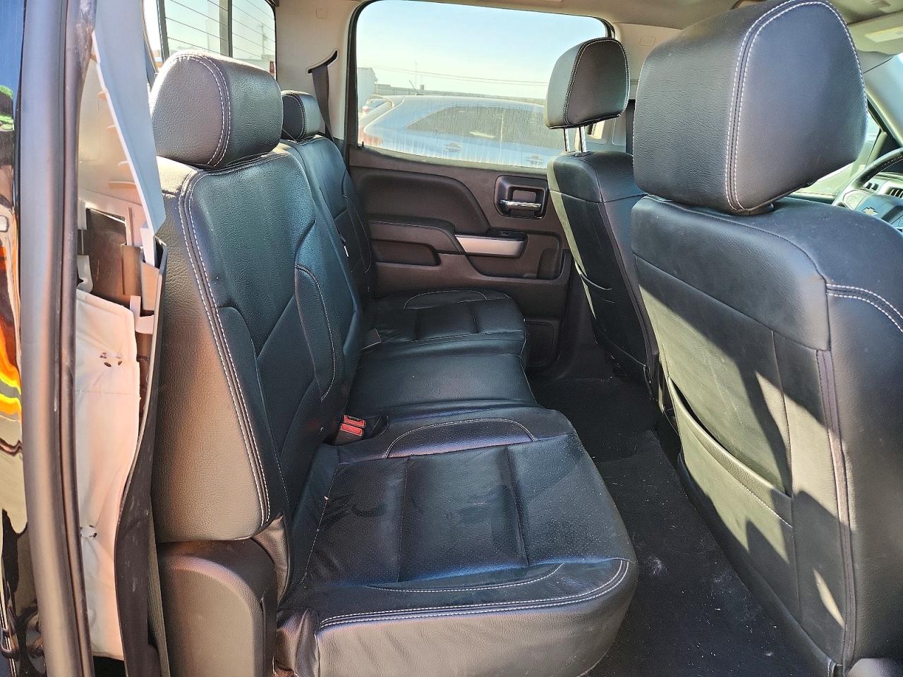 2018 CHEVROLET SILVERADO K1500 LT photo 10