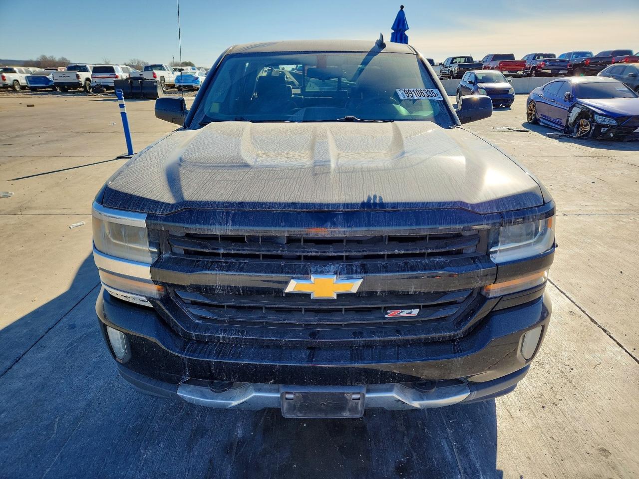 2018 CHEVROLET SILVERADO K1500 LT photo 5