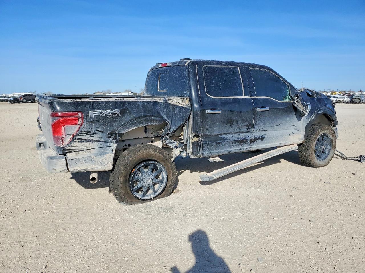 2024 FORD F150 XLT photo 7