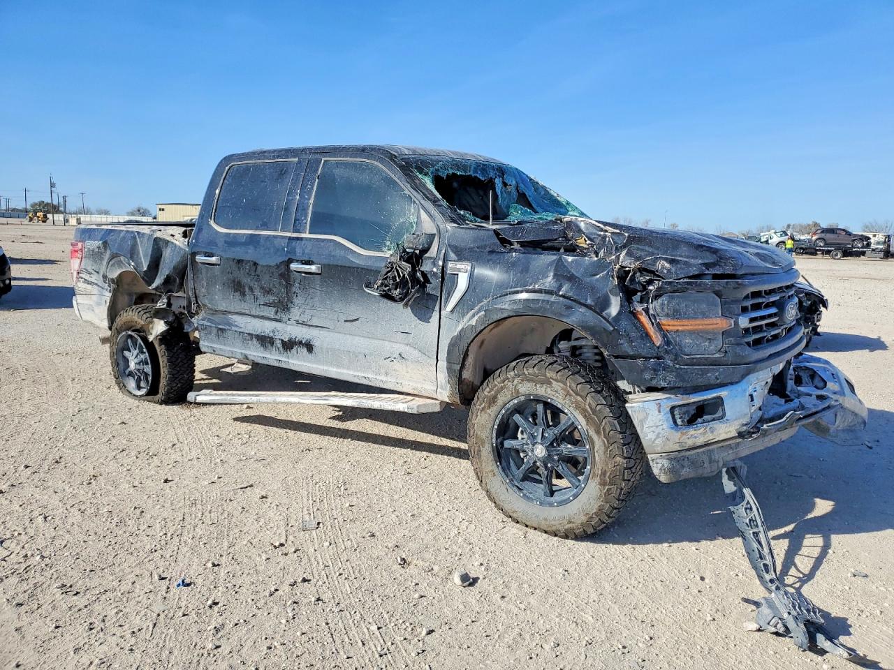 2024 FORD F150 XLT photo 10