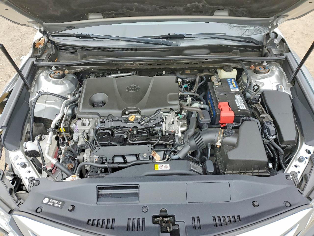 2018 TOYOTA CAMRY XSE photo 11