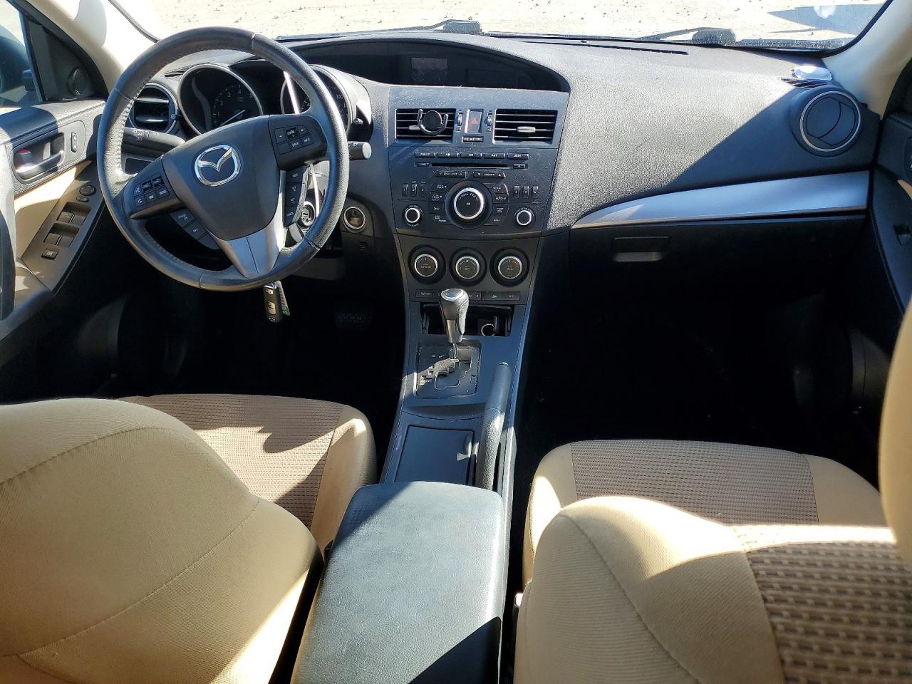 2013 MAZDA 3 I photo 8