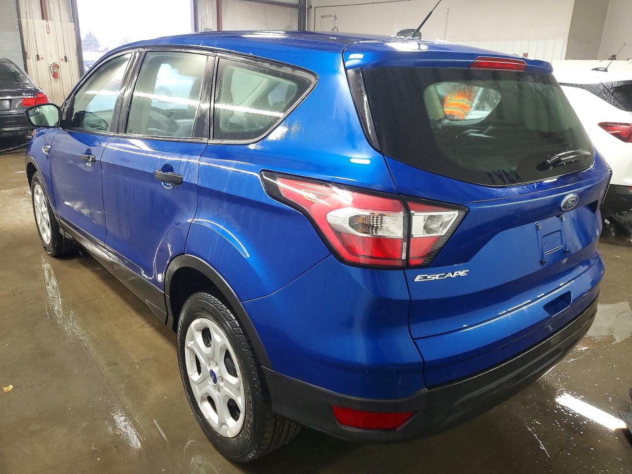 2017 FORD ESCAPE S photo 2