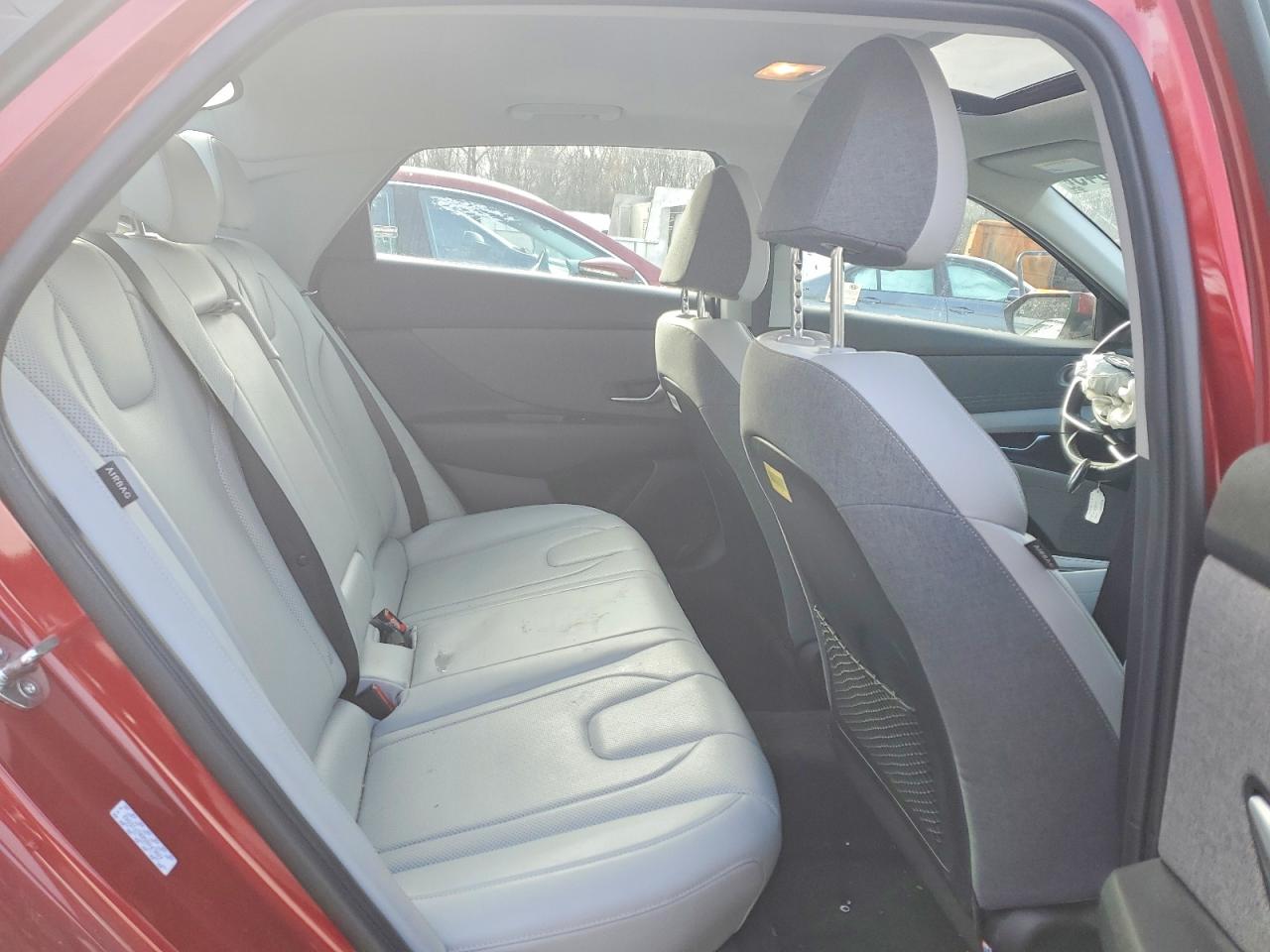 2024 HYUNDAI ELANTRA LIMITED photo 10