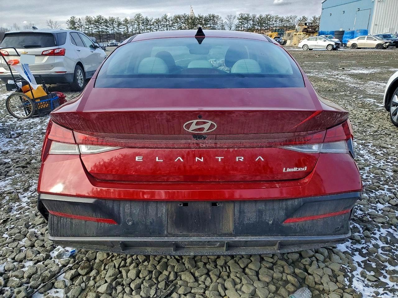 2024 HYUNDAI ELANTRA LIMITED photo 6